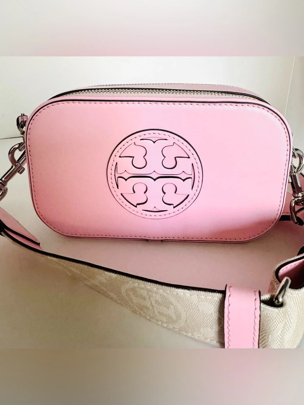 Tory Burch Miller Mini Camera Crossbody Bag SMOOTH Leather Candy Pink Plie NWOT